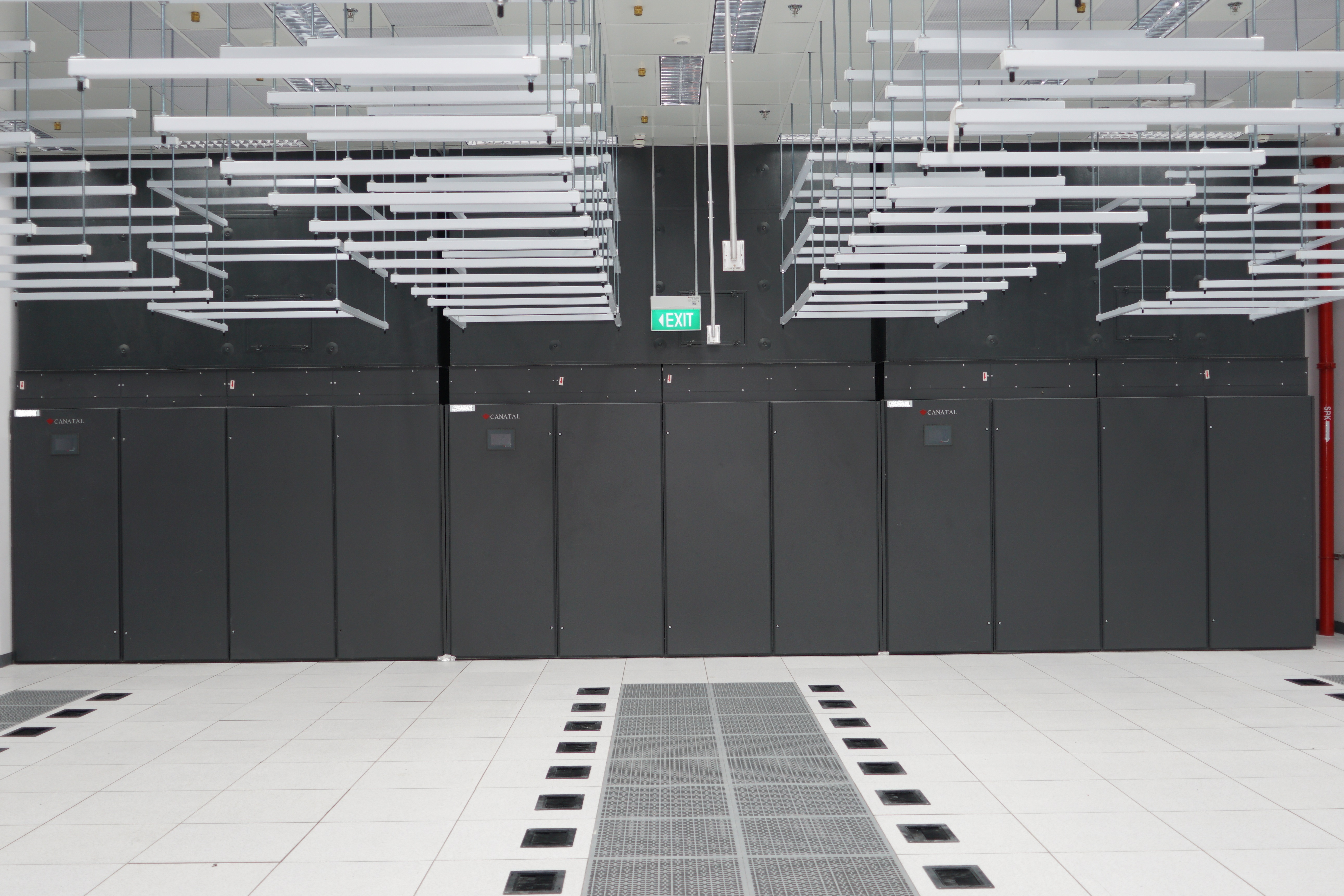 CANATAL server Room